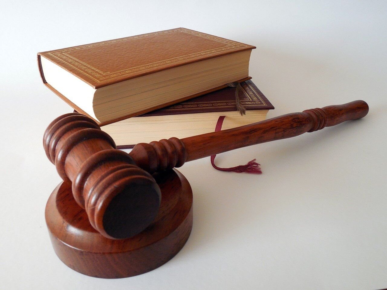 aviation law firms