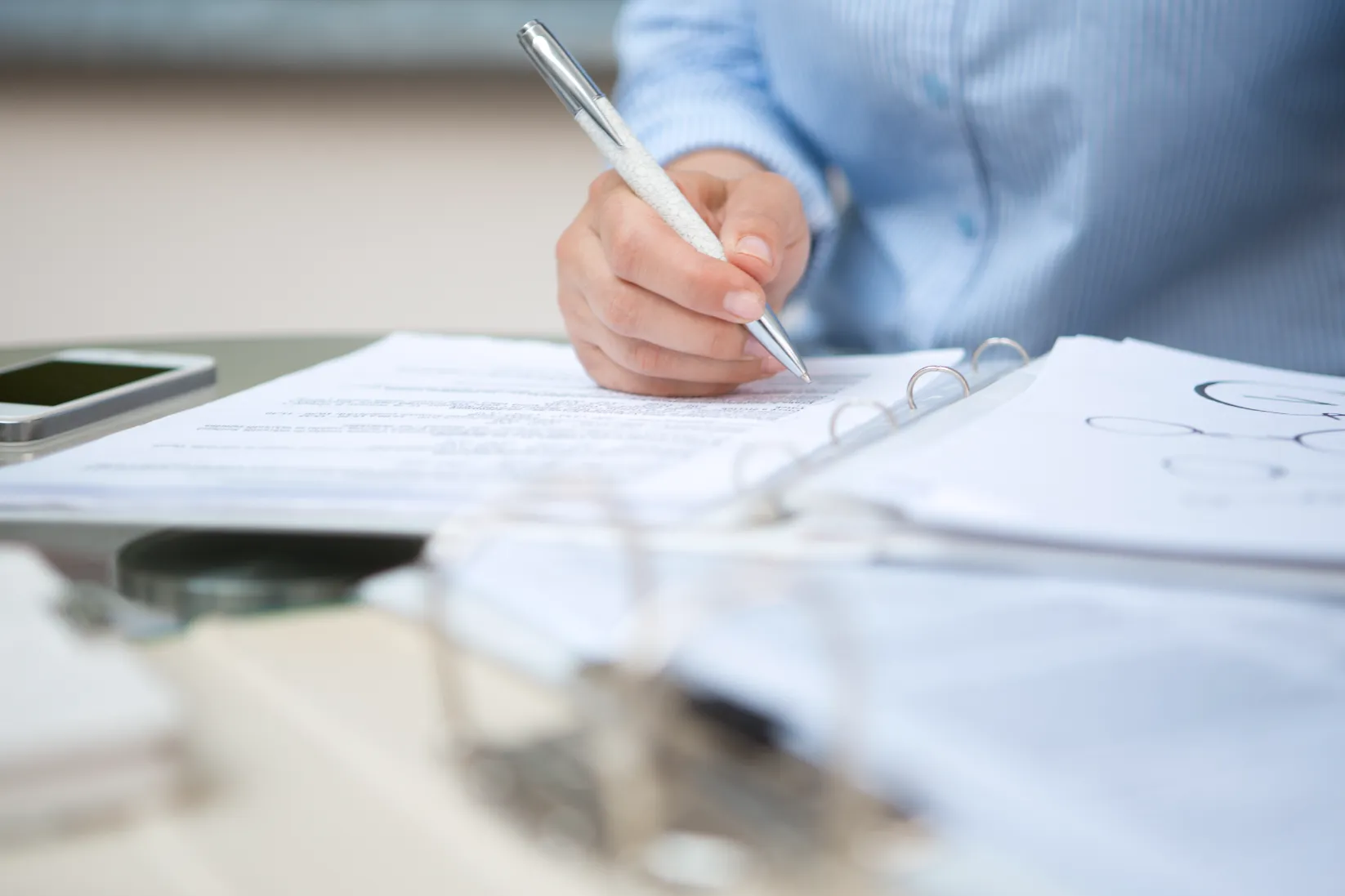 Who Should Consider Writing a Will in Dubai?