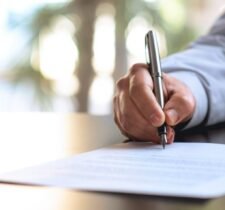 What Makes a Will Legally Valid in UAE
